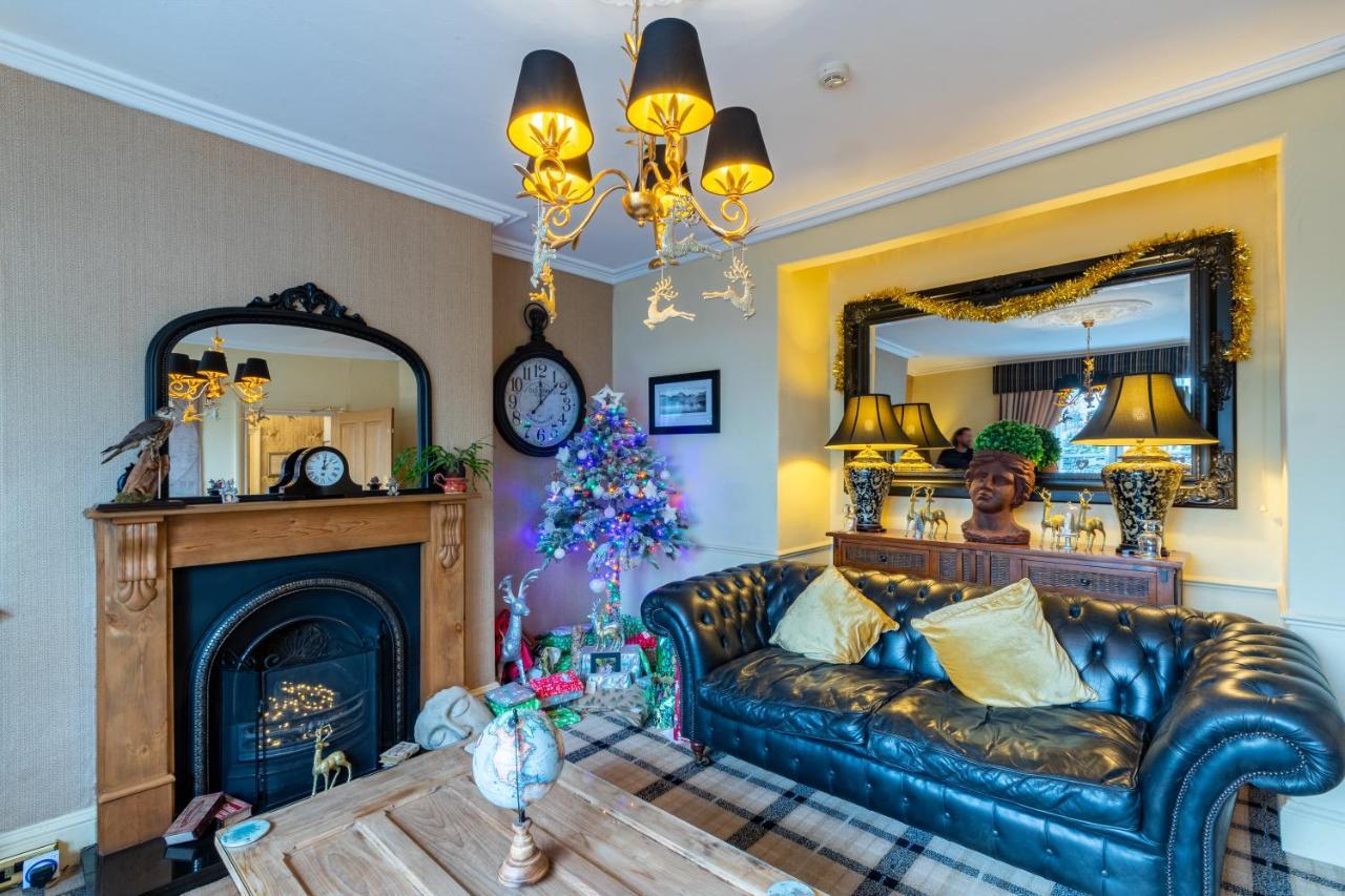 Holly Lodge Guest House With Free Off Site Health Club Windermere Dış mekan fotoğraf