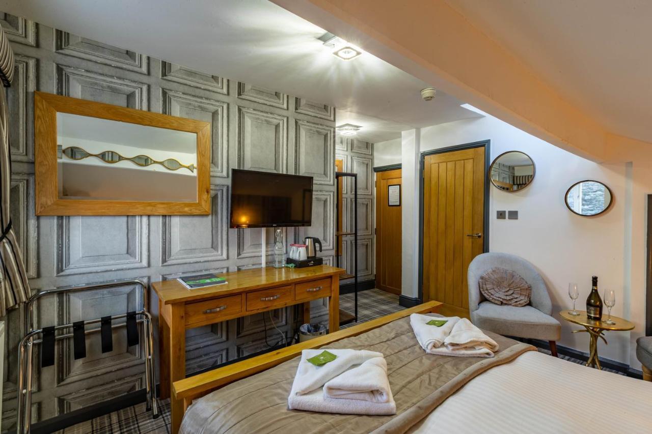 Holly Lodge Guest House With Free Off Site Health Club Windermere Dış mekan fotoğraf