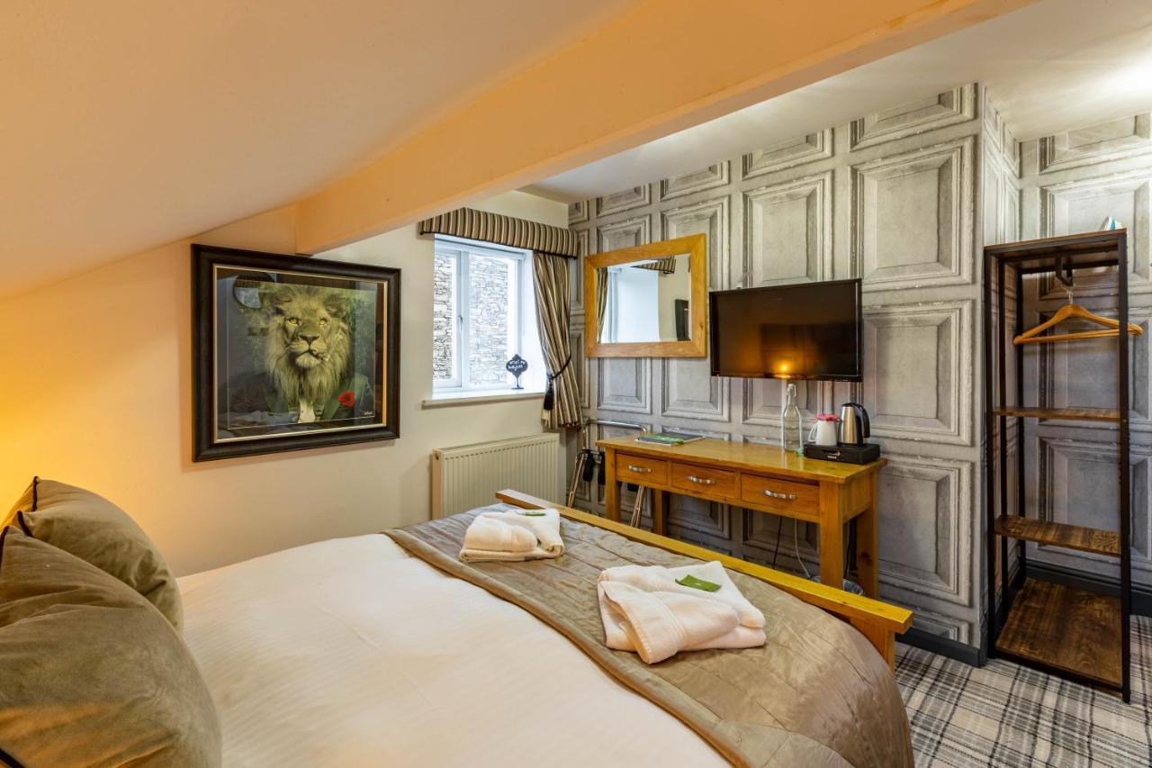 Holly Lodge Guest House With Free Off Site Health Club Windermere Dış mekan fotoğraf