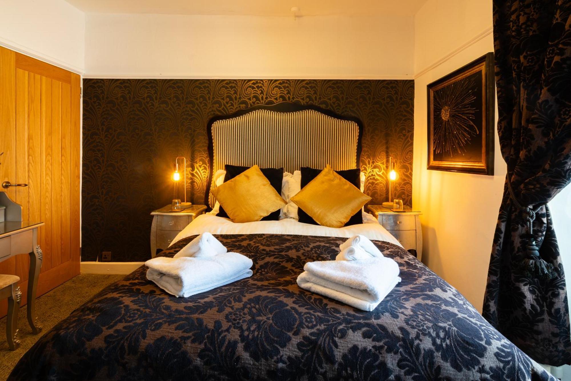 Holly Lodge Guest House With Free Off Site Health Club Windermere Dış mekan fotoğraf