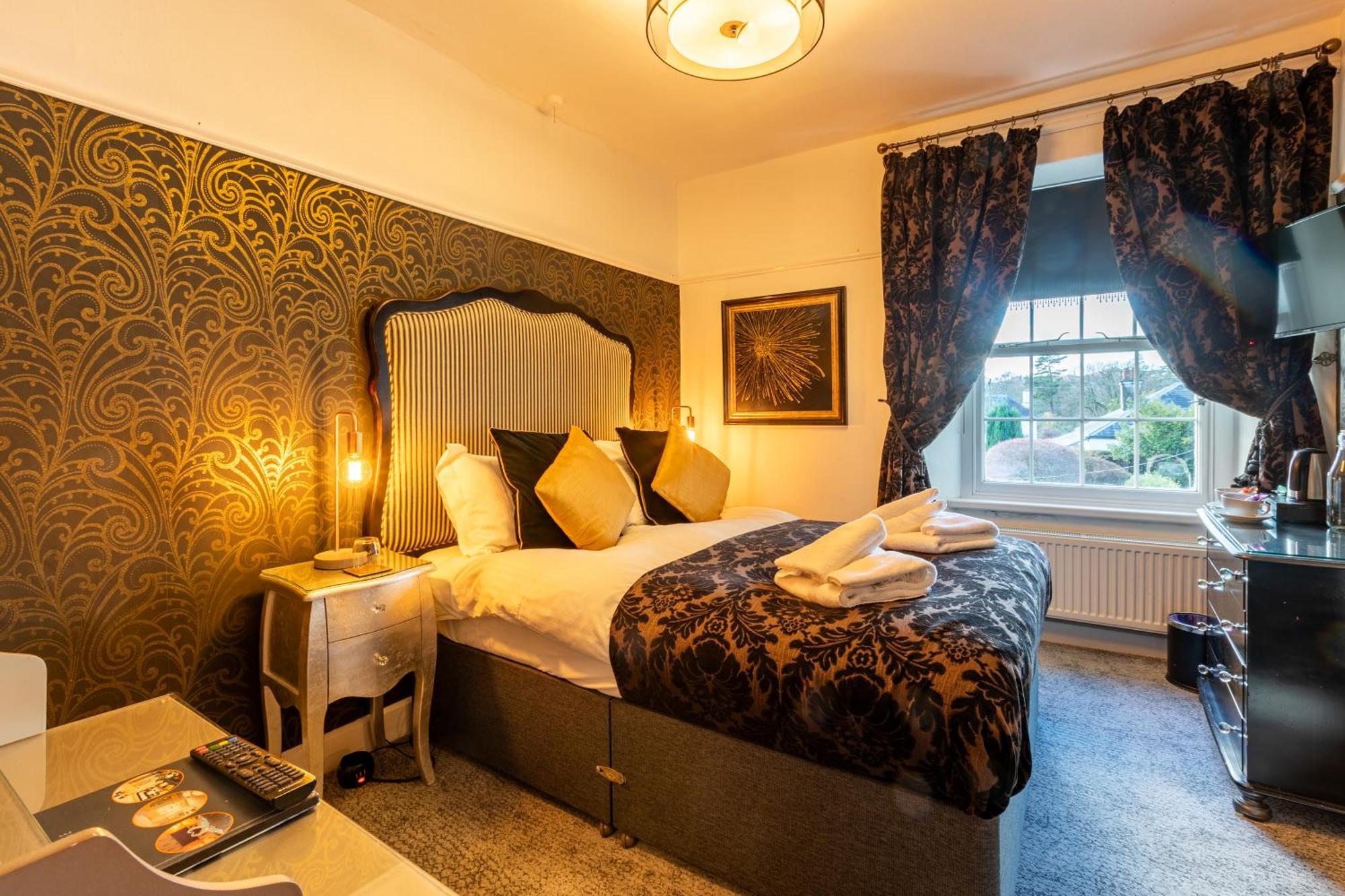 Holly Lodge Guest House With Free Off Site Health Club Windermere Dış mekan fotoğraf