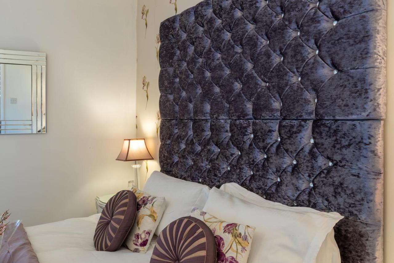 Holly Lodge Guest House With Free Off Site Health Club Windermere Dış mekan fotoğraf